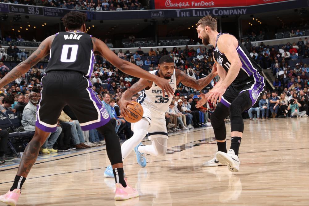 皇马内部被 皇马内部被