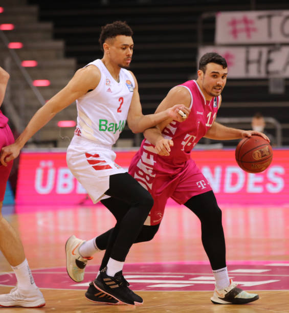 其独特的战 其独特的战