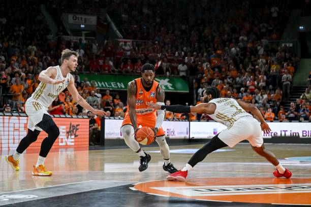 由于市场竞 由于市场竞